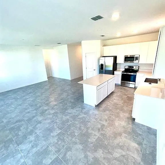 541 Hatteras Rd — Photo 7