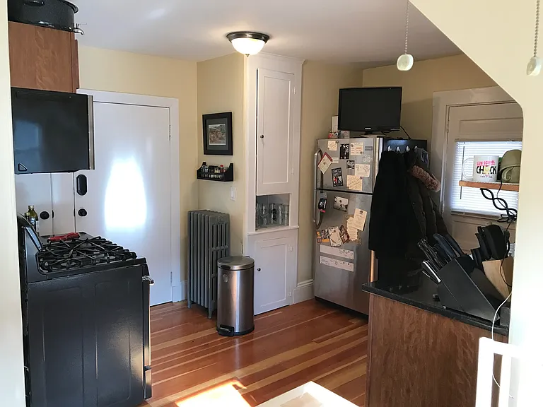 21 Chandler St #2 — Photo 6