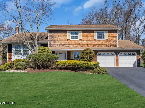 14 Duncan Drive, Morganville, NJ 07751