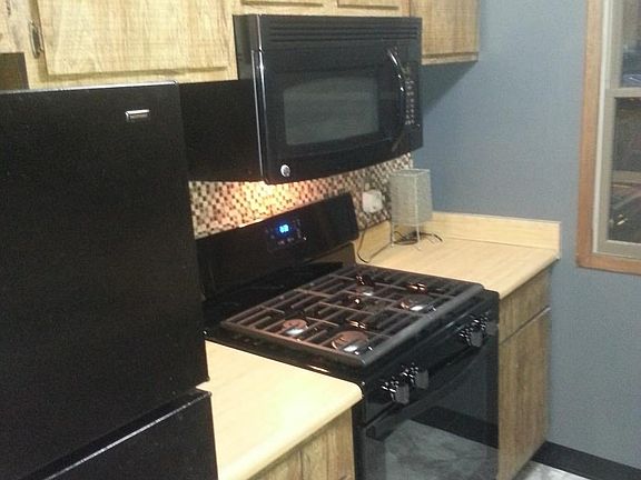 Kitchen, stove, fridge