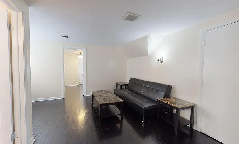 201 Comstock Ave #3F — Photo 2