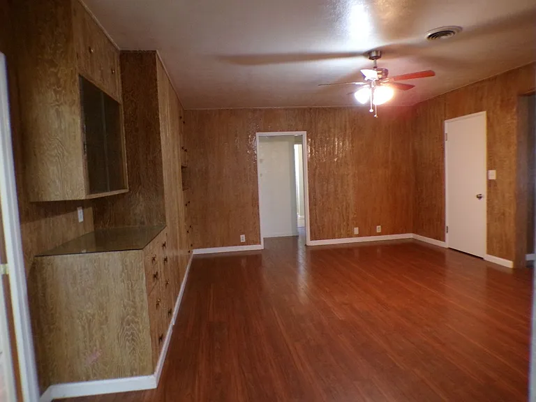 18832 Mello Rd — Photo 5