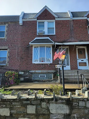 4236 Chippendale St Photo 1