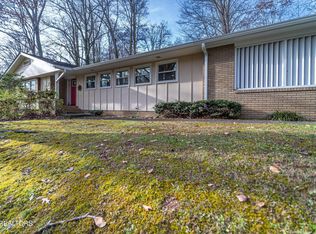 103 Ditman Ln, Oak Ridge, TN 37830