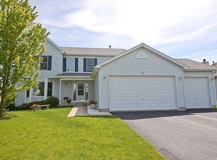 529 Whitetail Cir, Hampshire, IL 60140