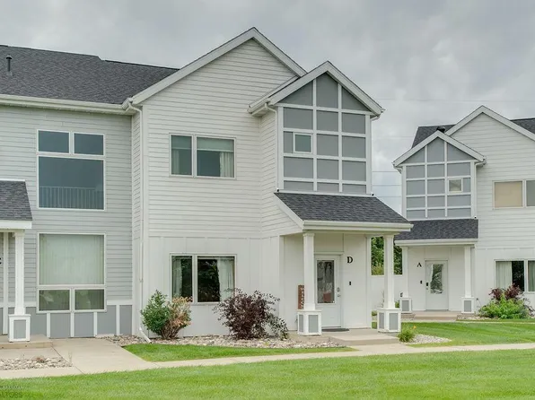 4390 46th Ave S Unit D, Fargo, ND 58104