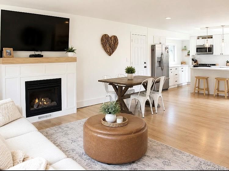 1st image of 12 Carol Drive
