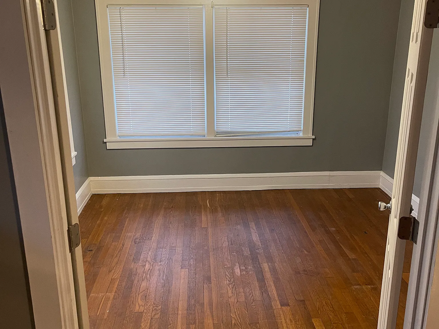 3 bed, 1100 sqft, $1,595 — Photo 3