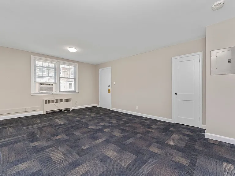 5346 Chew Ave - St. Teresa — Photo 15