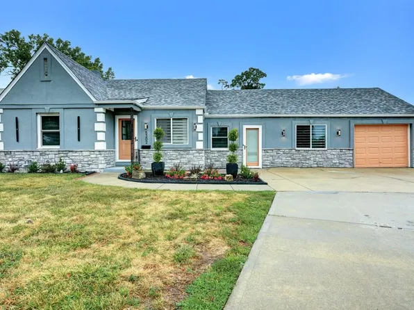 5302 Cleveland Ave, Kansas City, MO 64130