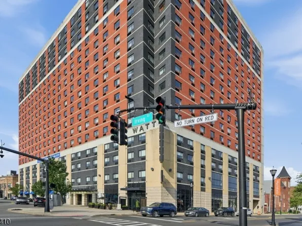 1 Carriage City Plz #804, Rahway City, NJ 07065