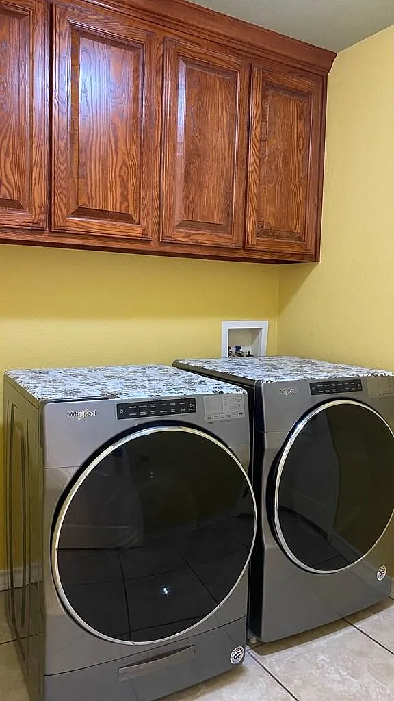 3 bed, 2.0 bath, 1562 sqft, $2,200 — Photo 3