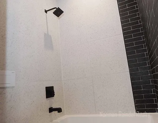 Rented by Norman Raindel, LREB | media 39