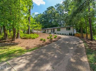 1915 Castleway Ln, Atlanta, GA 30345