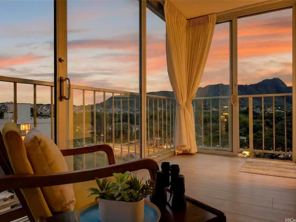 2575 Kuhio Ave APT 904, Honolulu, HI 96815