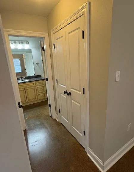 12356 Village Dr — Photo 17