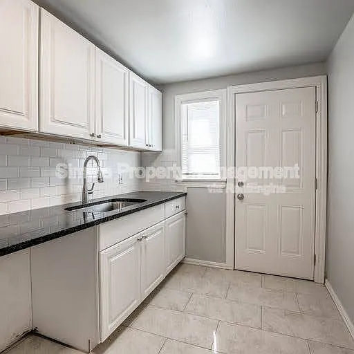 3114 NW 12th St #1 — Photo 5