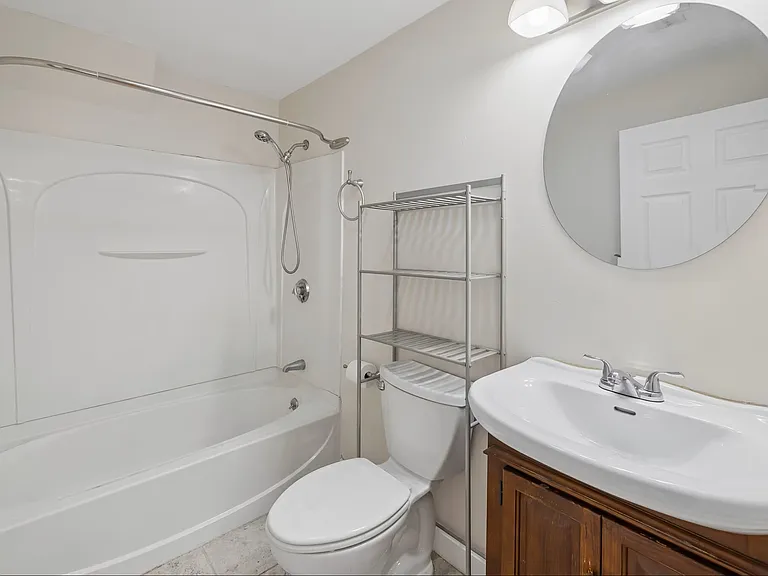 20 Eden St #4 — Photo 9