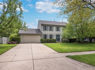 642 Maves Dr, Batavia, IL