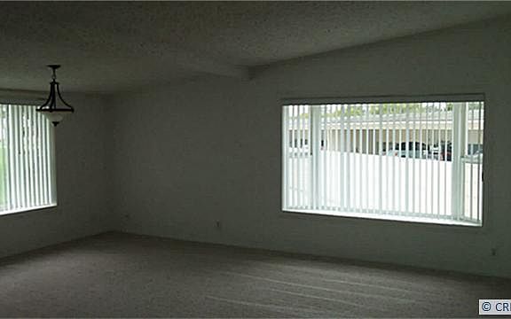 3rd image of 13811 Thunderbird Dr APT 55F