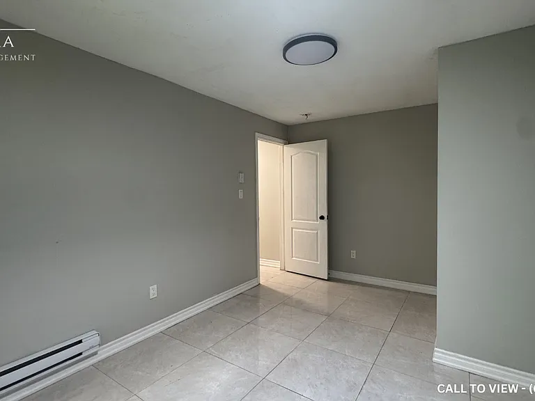 457 King St E #2 — Photo 5