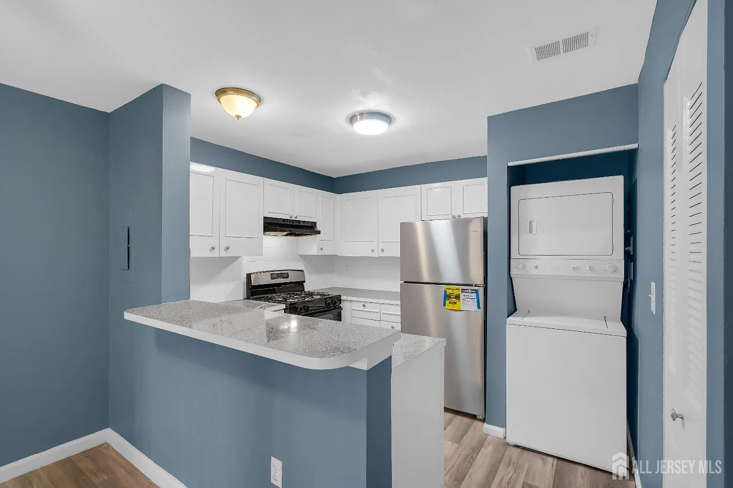 1 bed, 1.0 bath, $1,995 — Photo 1
