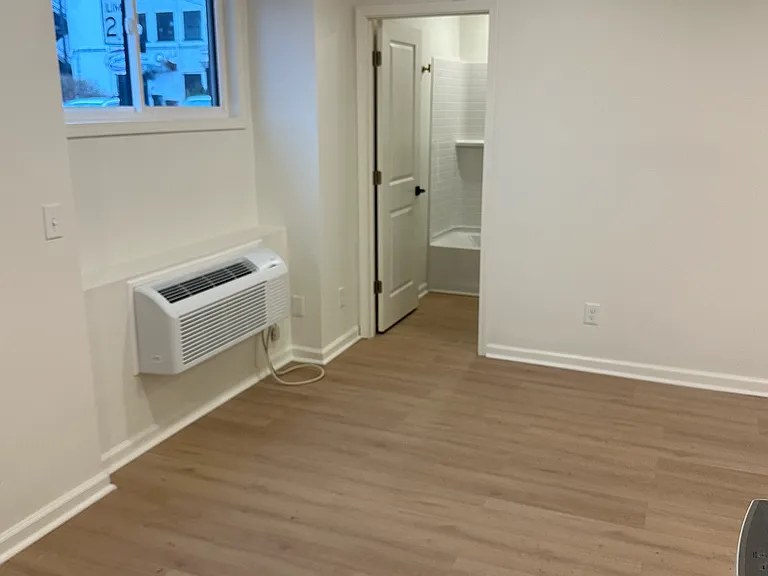 711 Fairfield Ave #101 — Photo 8