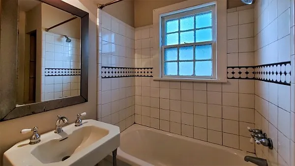 1408 King Hollands Ave — Photo 6