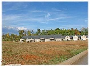 1 Endeavor Cr, Mauldin, SC 29662