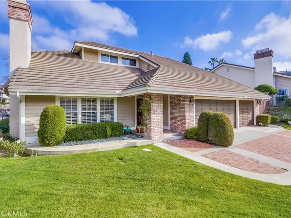 530 S Scout Trl, Anaheim, CA 92807