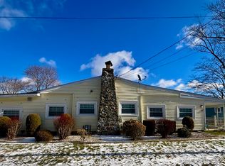 52 Touisset Ave, Swansea, MA 02777