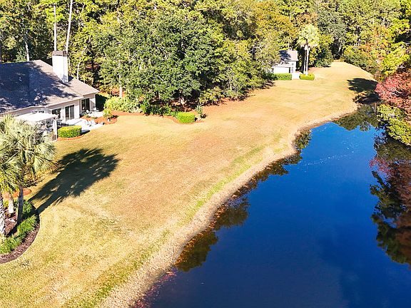 3rd image of 44 Branford Lane