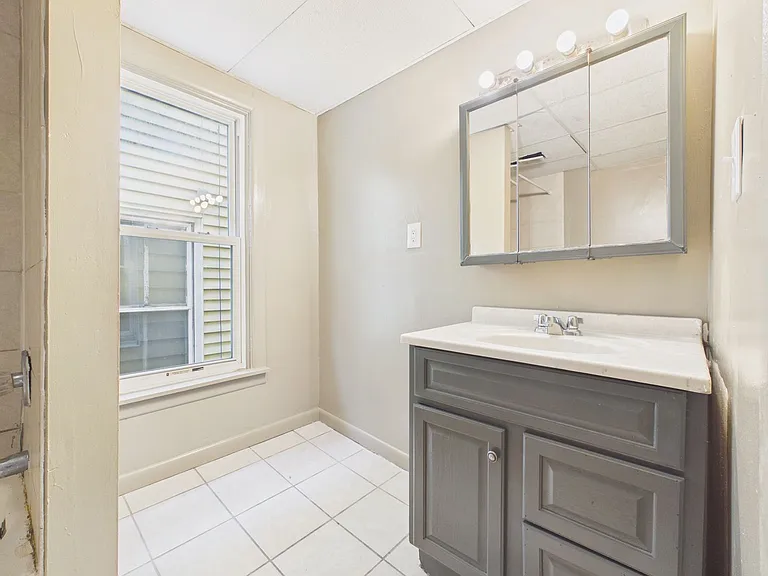 20 Frank S Brown Blvd — Photo 17