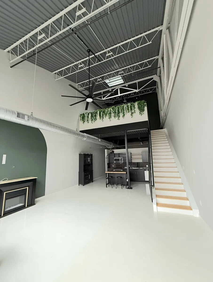 Building Photo - 522 Locust Ln #106