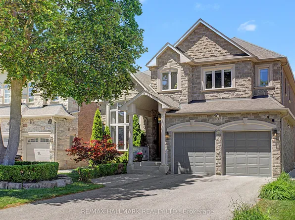 102 Duncan Rd, Richmond Hill, ON L4C 6J7