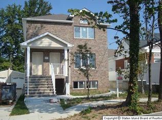 817 Edgegrove Ave, Staten Island, NY 10312
