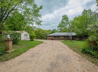10680 Shady Lane Cir, Gravette, AR 72736