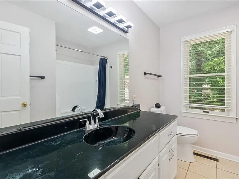 1433 Williams Cir — Photo 25