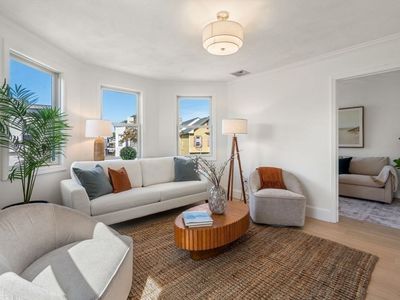 798 Dorchester Ave APT 4, Dorchester, MA, 02125