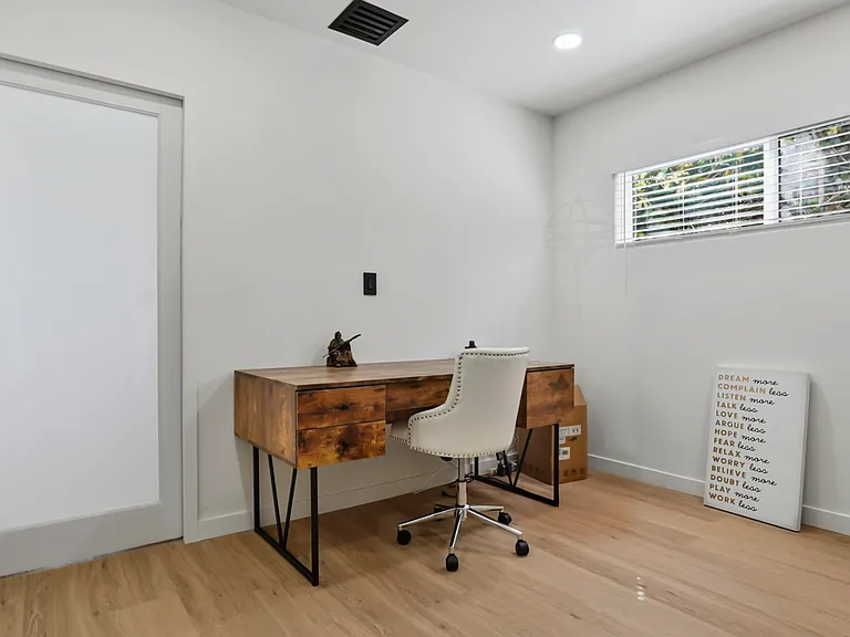 4177 Fair Ave — Photo 32