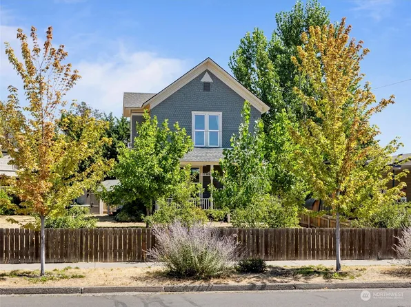 405 S 4th Avenue, Walla Walla, WA 99362