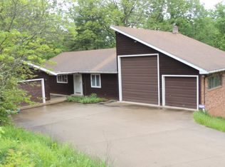 81 Briarwood Dr, Athens, OH 45701