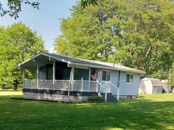 8482 Meade Pl, Jamestown, PA 16134