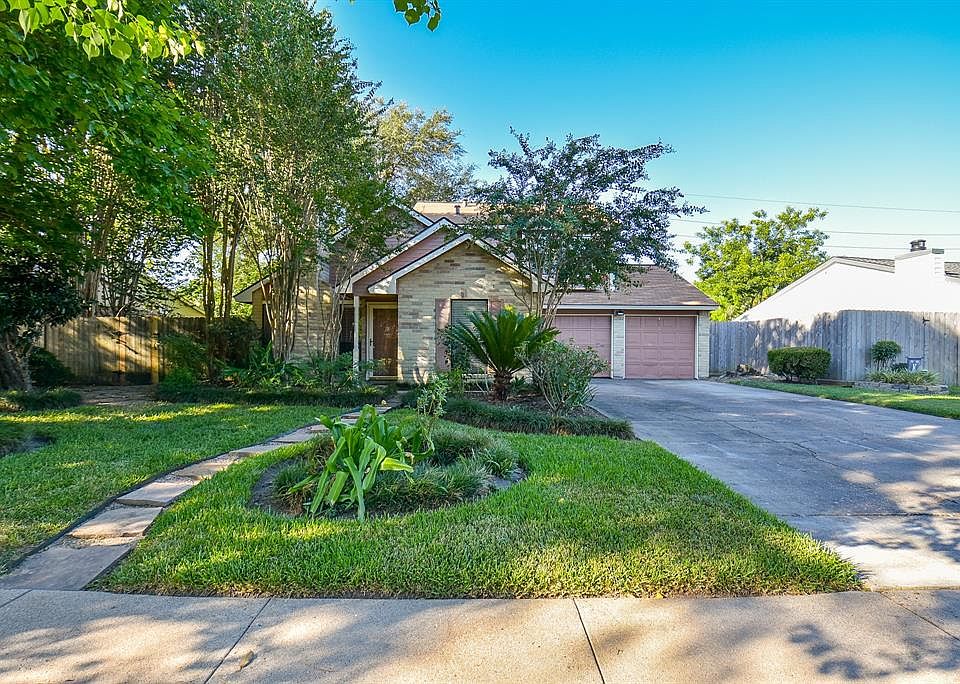 1st image of 10135 Horseshoe Bend Dr