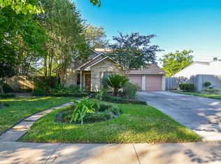 10135 Horseshoe Bend Dr, Houston, TX 77064