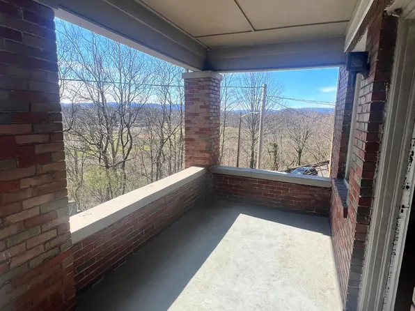 821 Ferdinand Ave SW APT 4, Roanoke, VA 24016