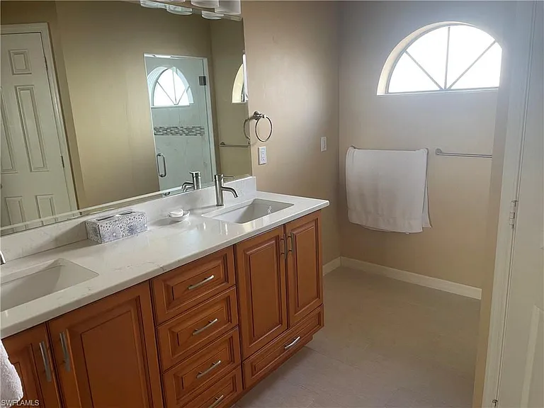 12622 Hunters Ridge Dr — Photo 9