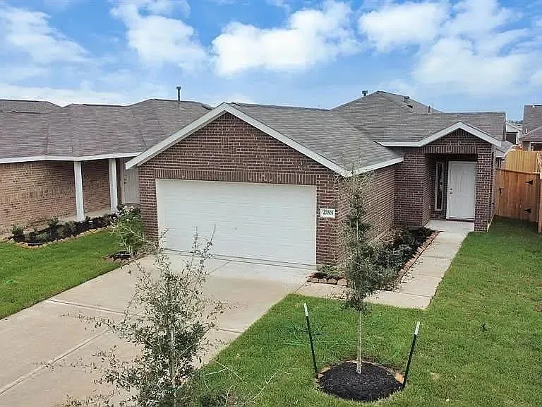 27003 Winward Creek Trl — Photo 2