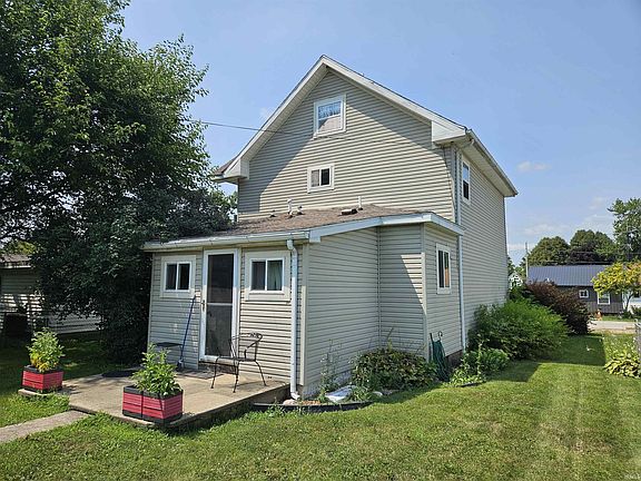 4th image of 421 Jackson Ave
