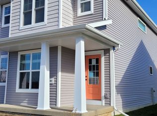 2041 Tori Frost Dr, Madison, WI 53718